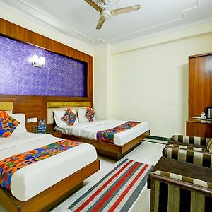 Hotel Star Paradise